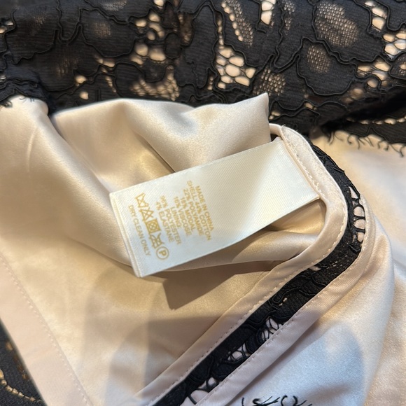 ♠️Kate Spade Lace Skirt - Picture 9 of 9